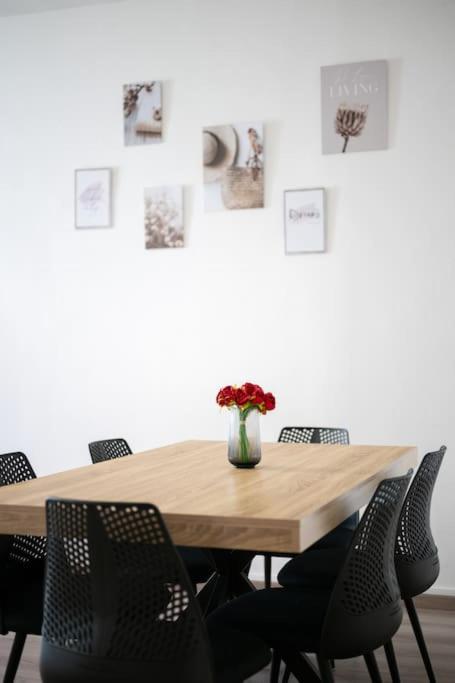 Appartement F3, 2 Chambres, 80M2 尼斯 外观 照片